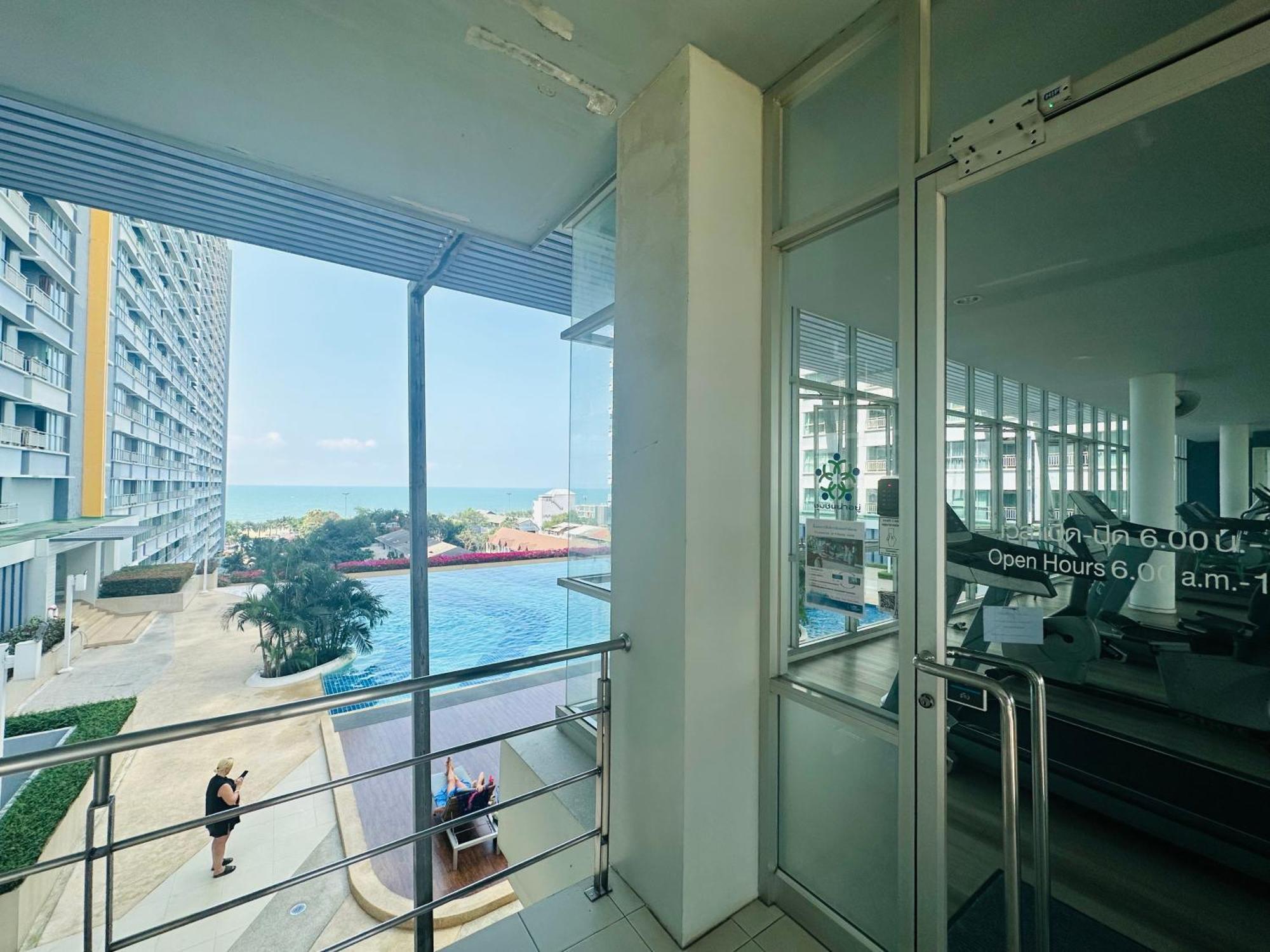 Seaview Beach Room Lumpini-Pool And Gym Face To Ocean 乔木提恩海滩 外观 照片
