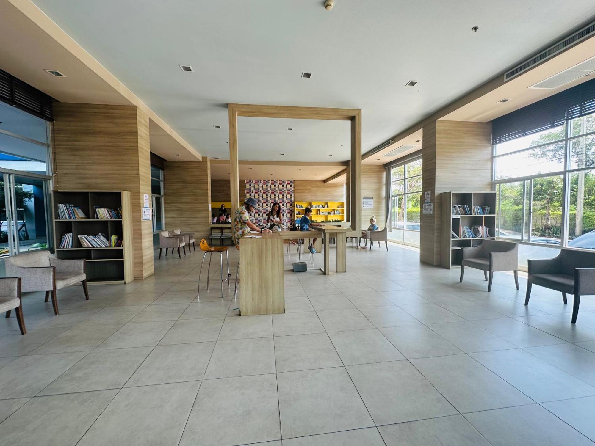 Seaview Beach Room Lumpini-Pool And Gym Face To Ocean 乔木提恩海滩 外观 照片