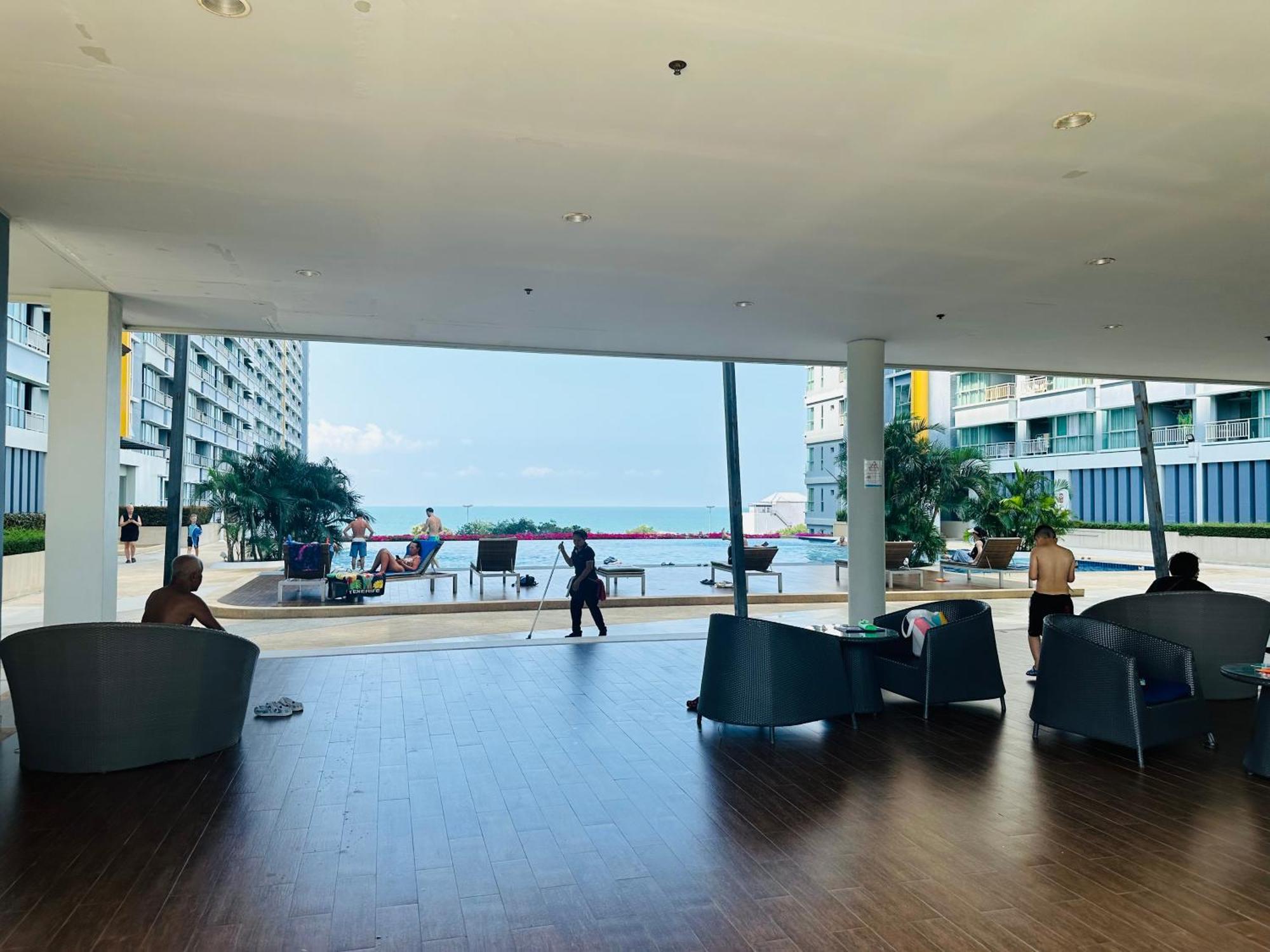 Seaview Beach Room Lumpini-Pool And Gym Face To Ocean 乔木提恩海滩 外观 照片