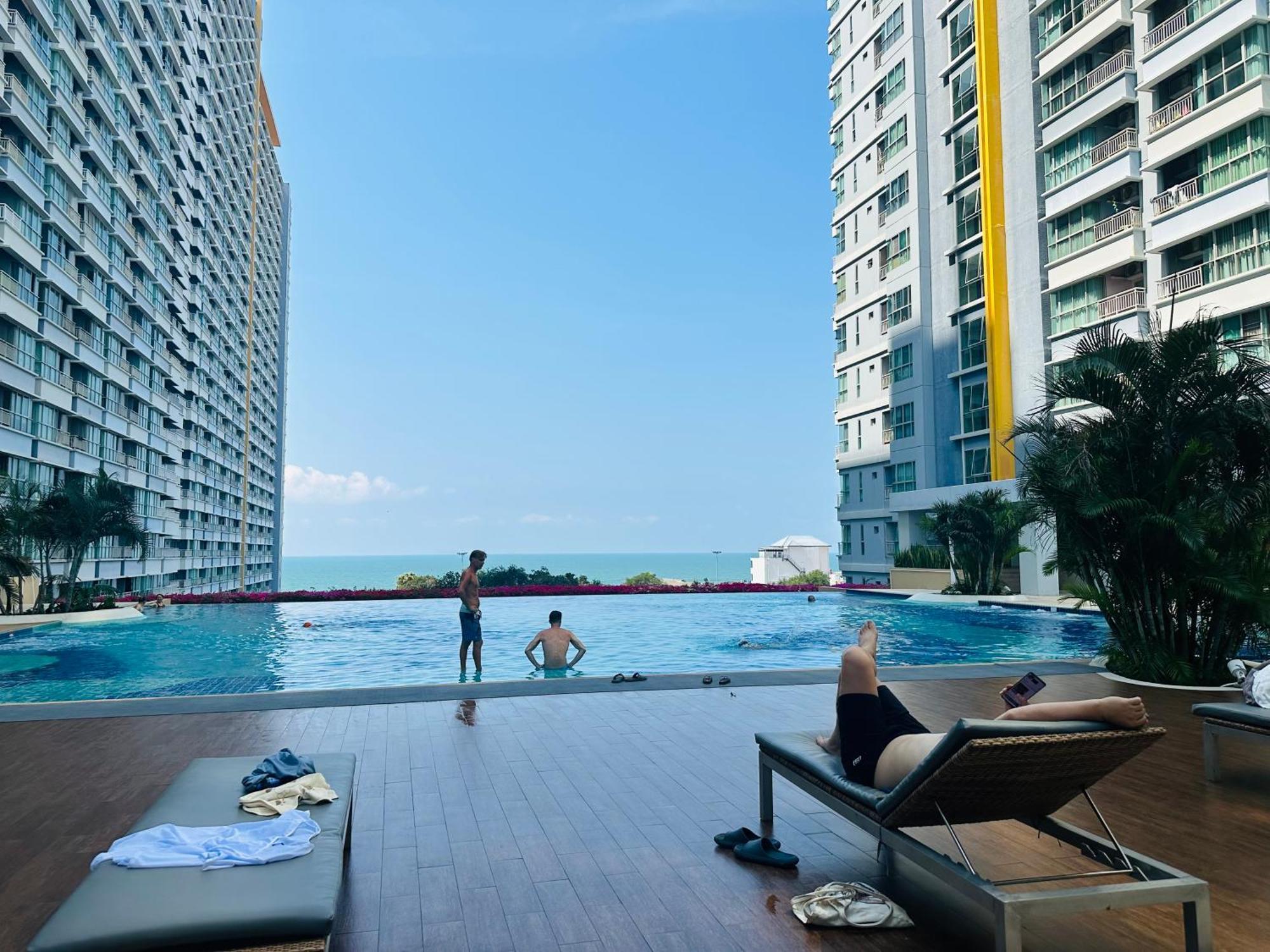 Seaview Beach Room Lumpini-Pool And Gym Face To Ocean 乔木提恩海滩 外观 照片